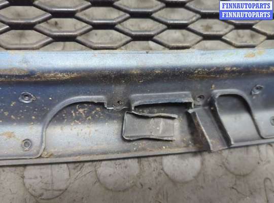 купить Решетка радиатора на Volkswagen Golf 5 2003-2009