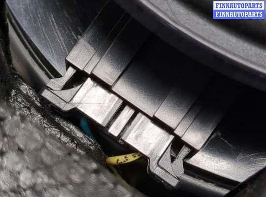 купить Сабвуфер на Volkswagen Golf 7 2012-2020