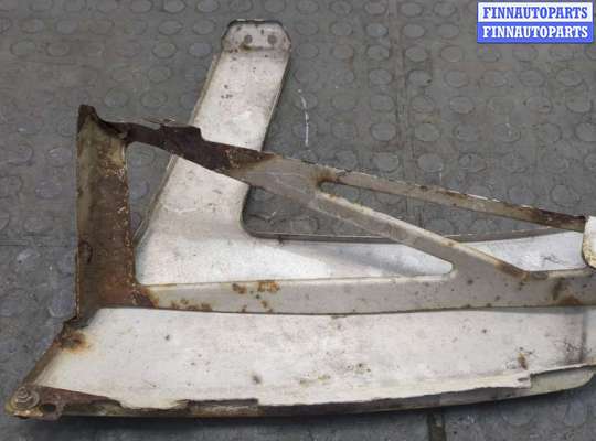 купить Ресничка под фару на Volkswagen Crafter 2006-2016