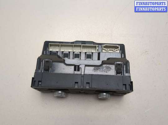 купить Переключатель отопителя (печки) на Audi Q7 2005-2015