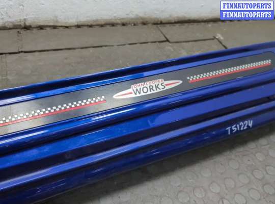 купить Накладка на порог на Mini Cooper (F56) 2013-2024