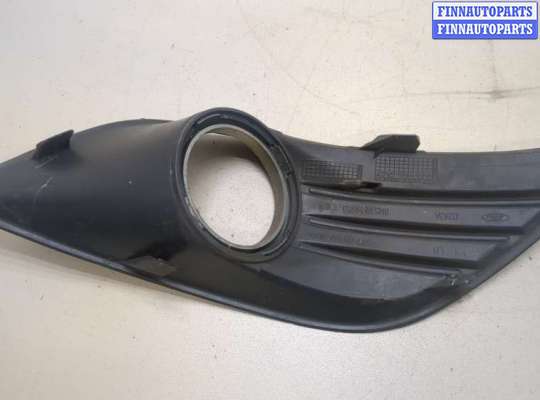 купить Заглушка (решётка) бампера на Ford Focus 2 2008-2011