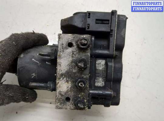 Блок ABS на Range Rover III (LM, L322)