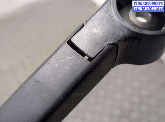 Поводок дворника на Skoda Fabia II (5J)