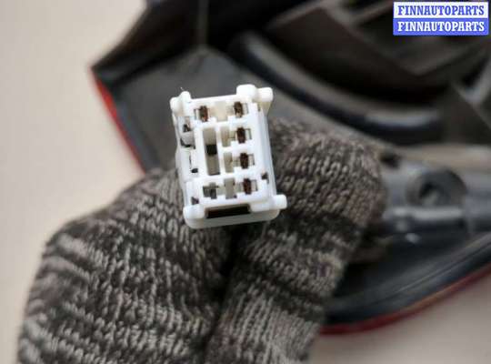 купить Фонарь (задний) на Nissan Note E11 2005-2013