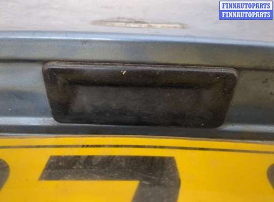 купить Щеткодержатель на Skoda Octavia (A5) 2004-2013