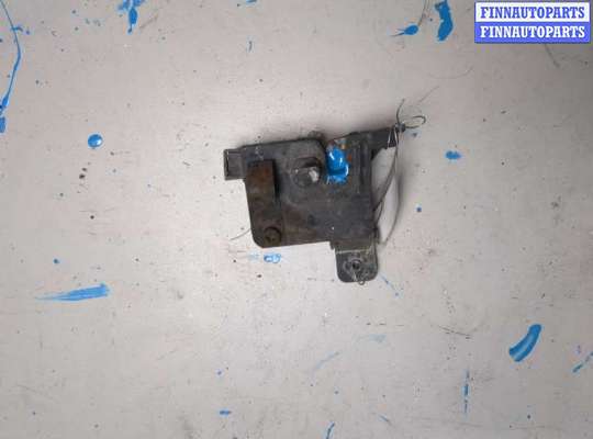 купить Заглушка (решётка) бампера на Nissan Note E11 2005-2013