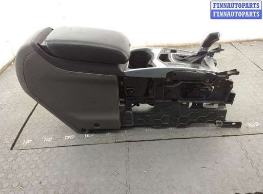 купить Консоль салона (кулисная часть) на Cadillac SRX 2009-2016