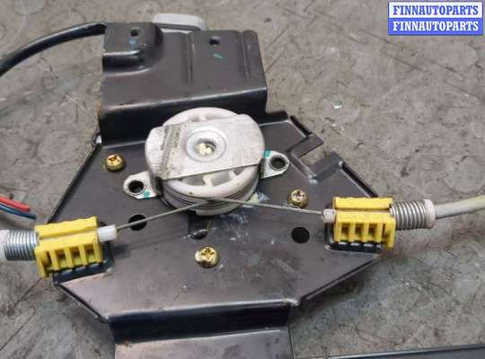 Стеклоподъемник электрический на Land Rover Freelander I