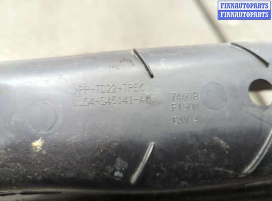 купить Пластик (обшивка) внутреннего пространства багажника на Ford Escape 2015-2019