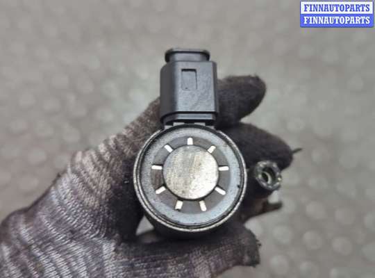 купить Рампа (рейка) топливная на Mercedes Sprinter 2006-2018