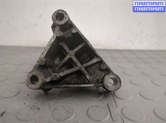 купить Кронштейн двигателя на Renault Scenic 2003-2009