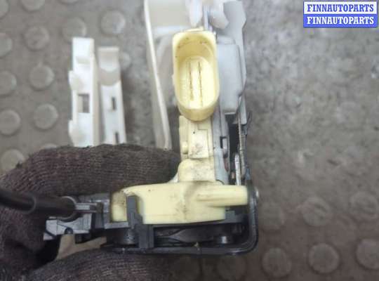 купить Замок двери на Volkswagen Passat 6 2005-2010