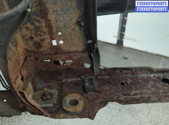 купить Рамка передняя (телевизор) на Lincoln Navigator 2002-2006