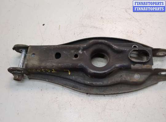 Купить Рычаг подвески на BMW 1 E87 2004-2011 Рычаг подвески BM3671569 на BMW 1 E87 2004-2011
