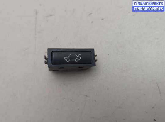 купить Кнопка открывания багажника с крышки на BMW 7 E38 1994-2001