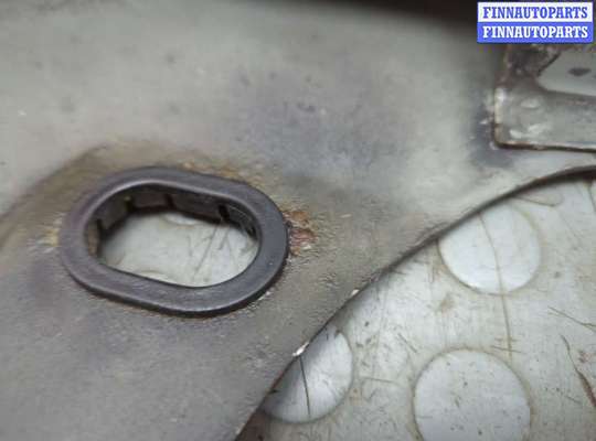 купить Рамка капота на Mercedes ML W163 1997-2005