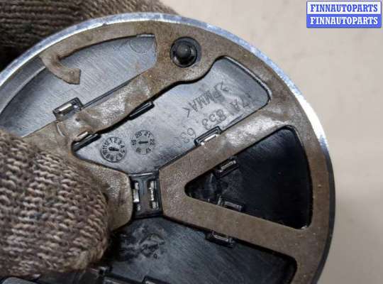 купить Эмблема на Volkswagen Jetta 7 2018-2024