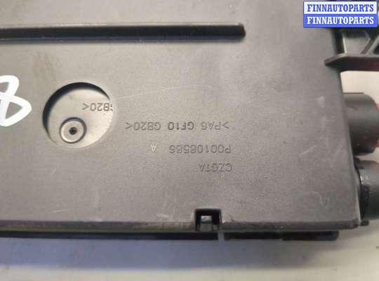 Блок предохранителей на Jaguar XE (X760)