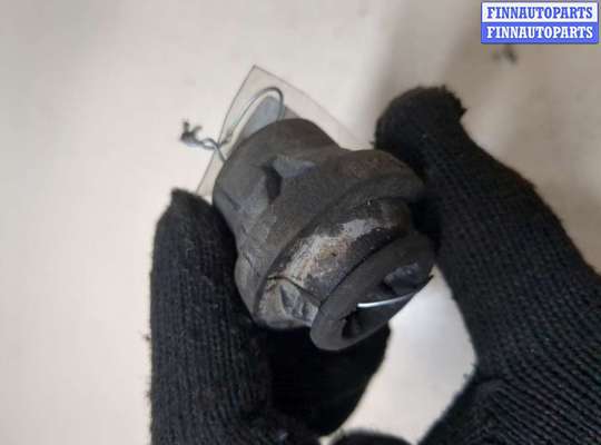 купить Кронштейн радиатора на Ford Transit 2006-2014