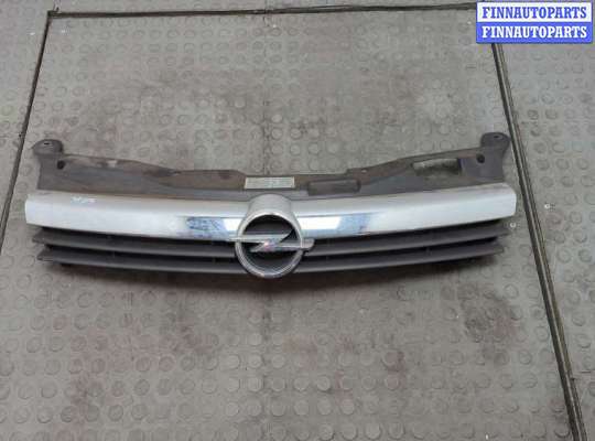 купить Решетка радиатора на Opel Astra H 2004-2010
