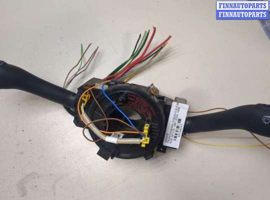 Переключатель поворотов и дворников (стрекоза) AU1609886 на Audi A6 (C5) 1997-2005