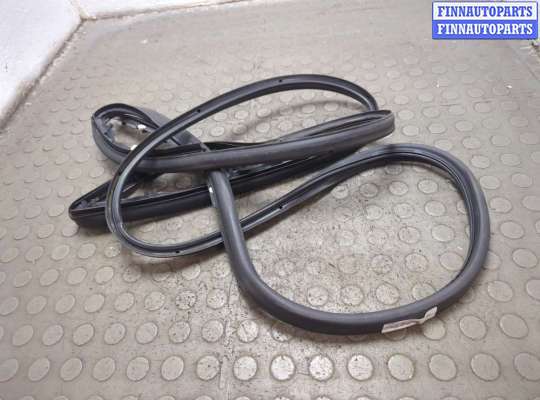 купить Уплотнитель на Audi A6 (C6) 2004-2011