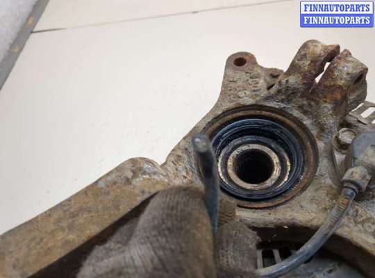 купить Ступица (кулак, цапфа) на Subaru Forester (S10) 1997-2002
