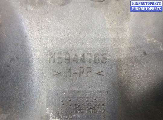 купить Бампер на Mitsubishi Carisma