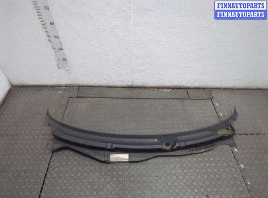 купить Жабо под дворники (дождевик) на Volkswagen Golf 4 1997-2006