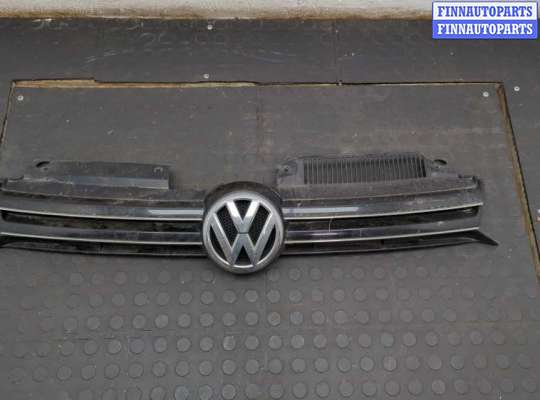 купить Решетка радиатора на Volkswagen Golf 6 2008-2012