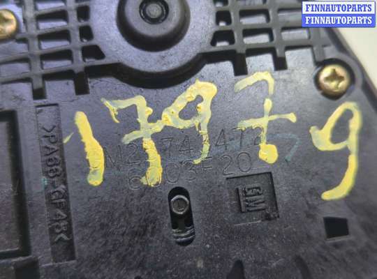 купить Переключатель поворотов на Cadillac SRX 2003-2009