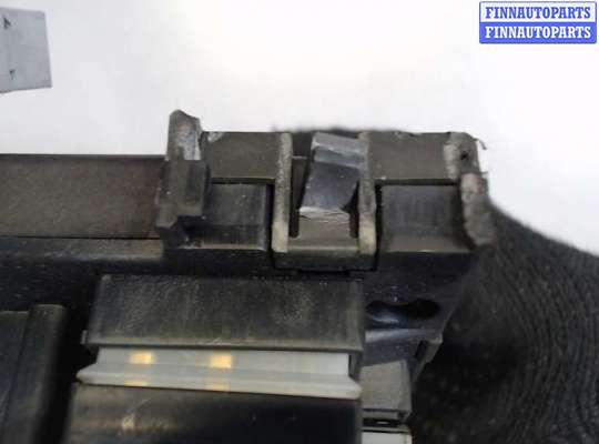 купить Блок предохранителей на Nissan Micra K11E 1992-2002