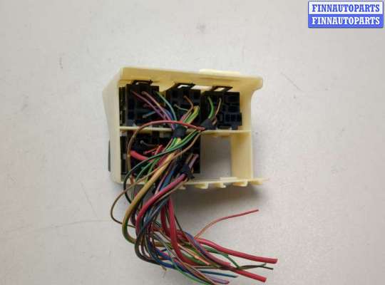 купить Блок реле на BMW 7 E38 1994-2001