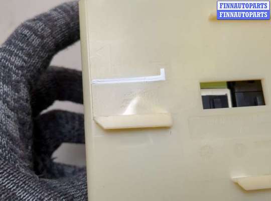 купить Блок реле на BMW 7 E38 1994-2001