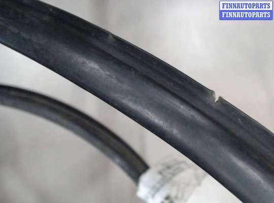 купить Уплотнитель на Hyundai Santa Fe 2005-2012