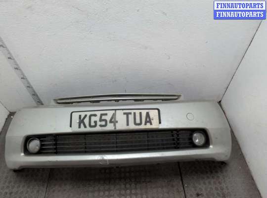 купить Заглушка (решётка) бампера на Toyota Prius 2003-2009