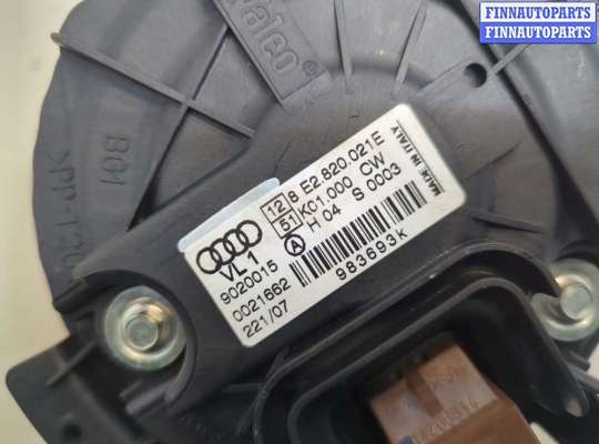 купить Двигатель отопителя (моторчик печки) на Audi A4 (B7) 2004-2009