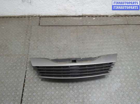 Решетка радиатора RN1575951 на Renault Laguna 2 2001-2007