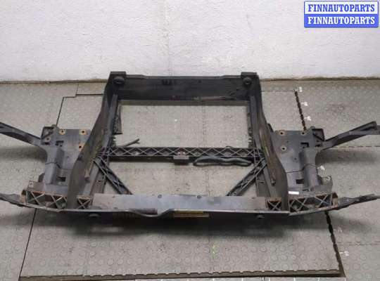 купить Рамка передняя (телевизор) на Nissan Titan 2003-2015