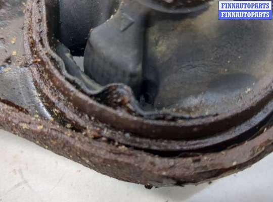 Рычаг подвески на Toyota Matrix I (E13)