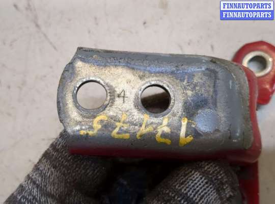 купить Петля двери на Toyota Tundra 2007-2013