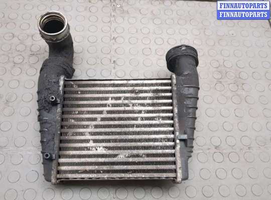 купить Радиатор интеркулера на Volkswagen Passat 5 2000-2005