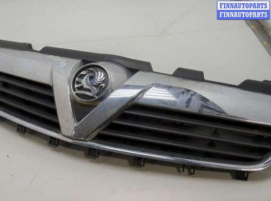 Решетка радиатора OP2150118 на Opel Zafira B 2005-2012