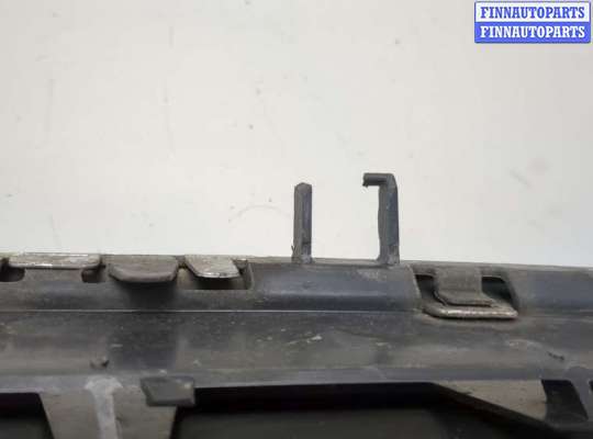 купить Решетка радиатора на Opel Zafira B 2005-2012