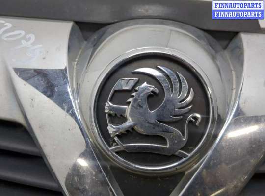 купить Решетка радиатора на Opel Zafira B 2005-2014