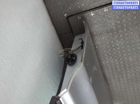 купить Стекло боковой двери на BMW X3 E83 2003-2010