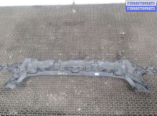 Кронштейн решетки радиатора HN397498 на Hyundai Getz