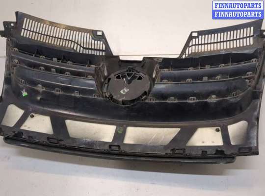 купить Решетка радиатора на Volkswagen Golf 5 2003-2009