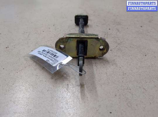 купить Ограничитель двери на Mitsubishi Carisma